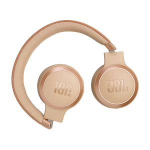 JBL Live 670NC - Sandstone - Wireless On-Ear Headphones with True Adaptive Noise Cancelling - Detailshot 4
